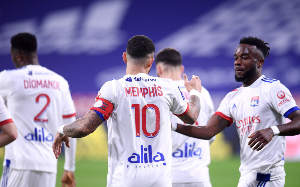 包含雷恩主场大胜兰斯，稳固法甲积分前列位置的词条