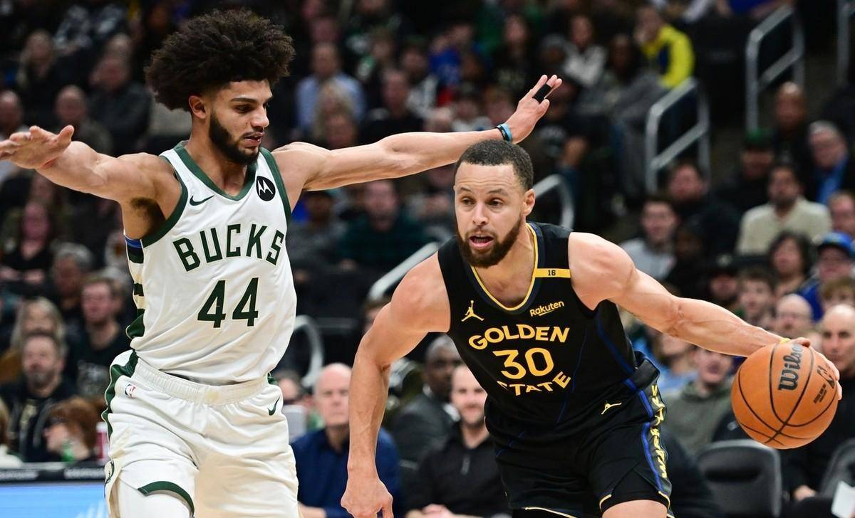 库里连续七场比赛得分超过回归赛场，尤文图斯挑战极限！